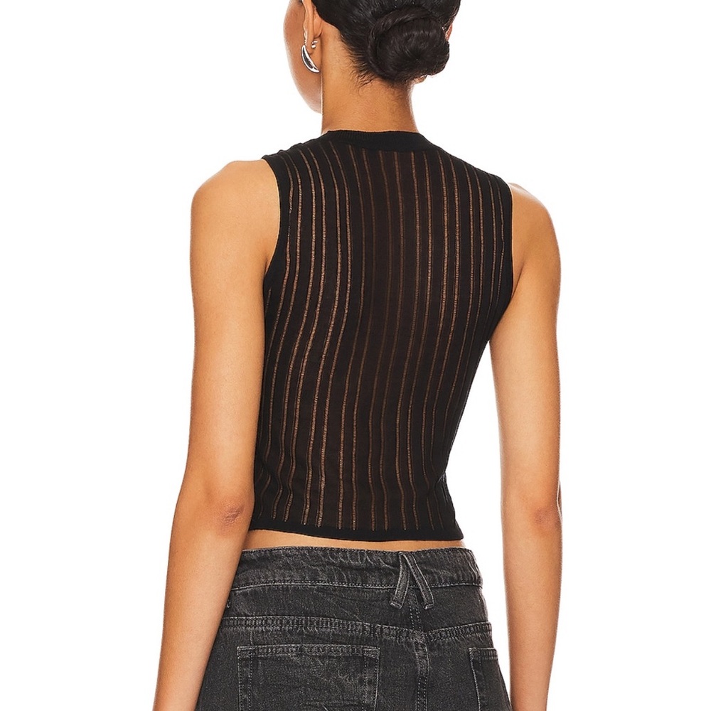 Superdown Riley Black Sleeveless Top - Picture 3 of 4
